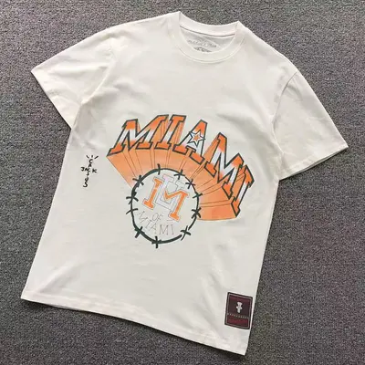 ￥78 TRAVIS SCOTT T-SHIRT 213291446（im 170cm 60kg i wear size S in the phot)