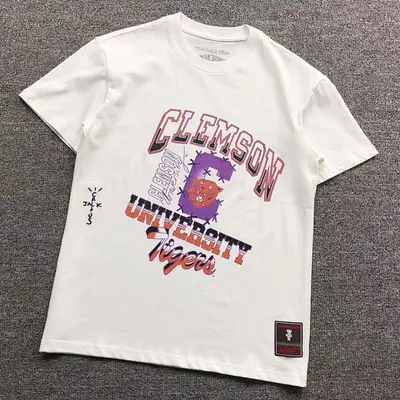 ￥78 TRAVIS SCOTT T-SHIRT 213291346（im 170cm 60kg i wear size S in the phot)