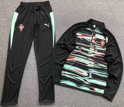 ￥135 FOOTBALL LONG SLEEVED TROUSERS 2140318002（im 170cm 60kg i wear size L in the phot）