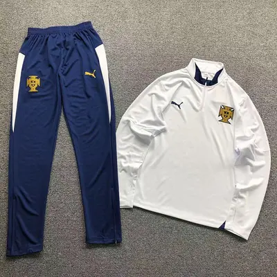 ￥135 FOOTBALL LONG SLEEVED TROUSERS 11111319002（im 170cm 55kg i wear size L in the phot）