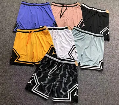 ￥85 NBA BASKETBALL A⭐R J⭐R⭐AN SHORTS 31040314002（im 170cm 60kg i wear size XL in the phot）