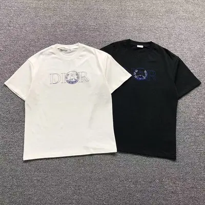 ￥118 D⭐O⭐ T-SHIRT 4104071821（im 170cm 60kg i wear size M in the phot）