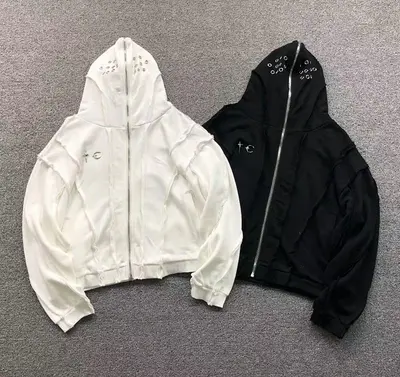 ￥218 THUG CLUB HOODIE 504100617（im 170cm 60kg i wear size 1 in the phot）