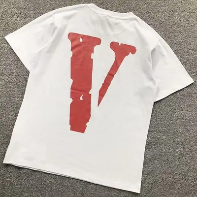 ¥69 VLONE T-SHIRT 504147391(im 170cm 60kg i wear size S in the phot)