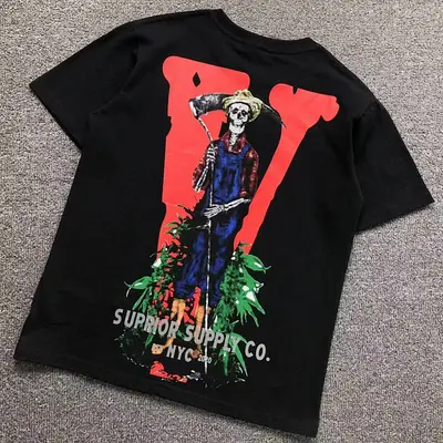 ¥71 VLONE T-SHIRT 504149391(im 170cm 60kg i wear size S in the phot)