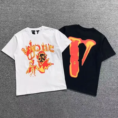 ¥69 VLONE T-SHIRT 504159191(im 170cm 60kg i wear size S in the phot)