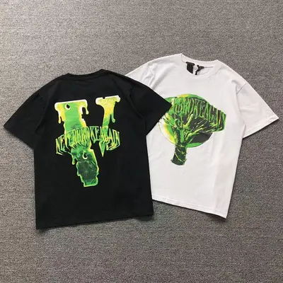 ¥69 VLONE T-SHIRT 504144191(im 170cm 60kg i wear size S in the phot)