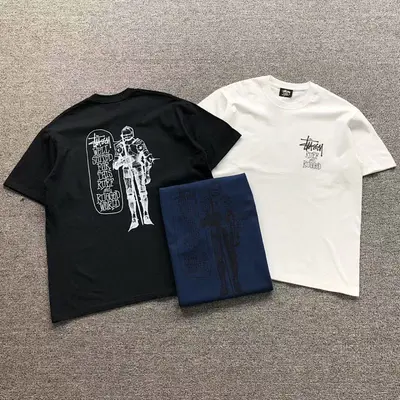 ¥85 STUSSY T-SHIRT 214153002(im 170cm 60kg i wear size L in the phot)