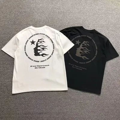 ¥85 HELLSTAR T-SHIRT 504150789(im 170cm 60kg i wear size M in the phot)