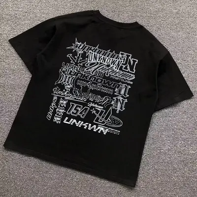 ￥85 U⭐KN⭐W⭐ T-SHIRT 214162956（im 170cm 60kg i wear size M in the phot）