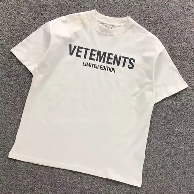 ¥85 VETEMENTS T-SHIRT 214172751(im 170cm 60kg i wear size S in the phot)