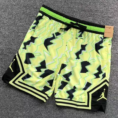 ¥85 NBA BASKETBALL SHORTS 11041713002(im 170cm 60kg i wear size XL in the phot)