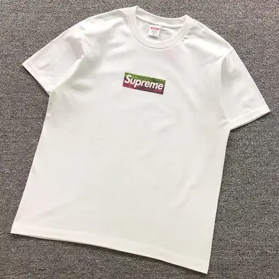 ¥98 S⭐⭐R⭐⭐E T-SHIRT 1104172733(im 170cm 60kg i wear size M in the phot)