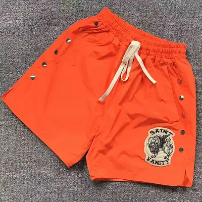￥218 SA⭐N⭐ VA⭐IT⭐ SHORTS 214192472（im 170cm 60kg i wear size M in the phot）