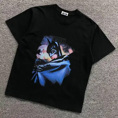 ￥95 KITH T-SHIRT 504191195（im 170cm 60kg i wear size M in the phot）