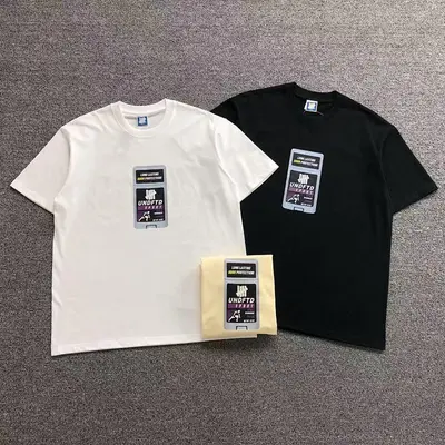 ￥85 UNDEFEATED T-SHIRT 4104223102（im 170cm 60kg i wear size L in the phot）