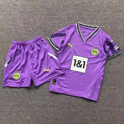 ￥68 FOOTBALL T-SHIRT SHORTS CHILD 1104241214
