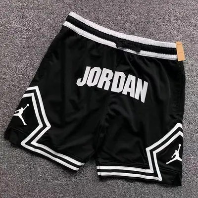 ¥85 NBA BASKETBALL SHORTS 11042836002 (im 170cm 60kg i wear size XL in the phot)