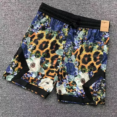 ￥85 NBA BASKETBALL SHORTS 11042837002 （im 170cm 60kg i wear size XL in the phot）