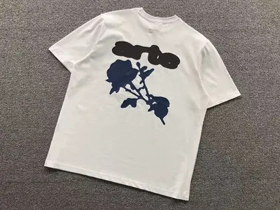 ¥85 A⭐T⭐ T-SHIRT 214303456(im 170cm 60kg i wear size M in the phot)
