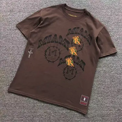¥79 TRAVIS SCOTT T-SHIRT 214300846(im 170cm 60kg i wear size L in the phot)