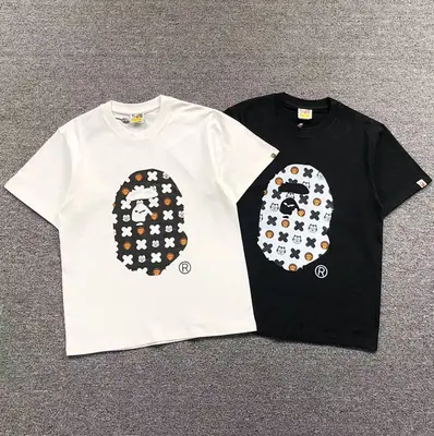 ¥85 BAPE T-SHIRT 4105030298(im 170cm 60kg i wear size S in the phot)