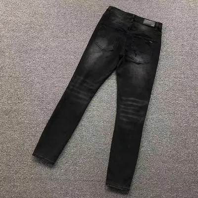 ￥215 AMIRI TROUSERS 4105060917（im 170cm 60kg i wear size 30 in the phot）