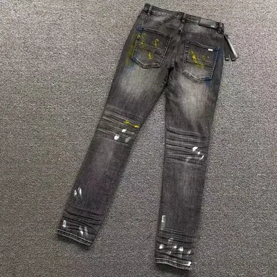 ￥215 AMIRI TROUSERS 4105060817（im 170cm 60kg i wear size 30 in the phot）