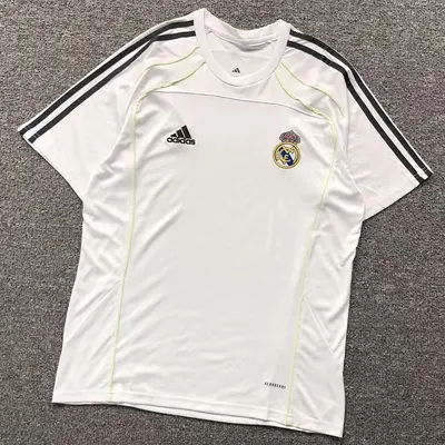 ￥78 FOOTBALL T-SHIRT 31050714002（im 170cm 60kg i wear size L in the phot）
