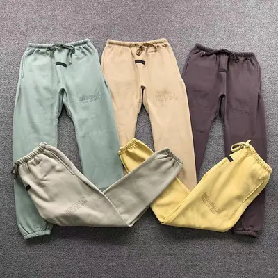 ¥135 FOG TROUSERS 4105090977(im 170cm 60kg i wear size M in the phot)