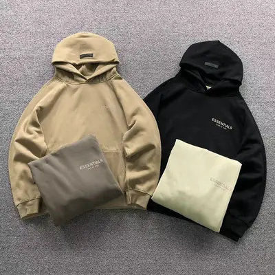 ¥138 FOG HOODIE 4105090777(im 170cm 60kg i wear size M in the phot)