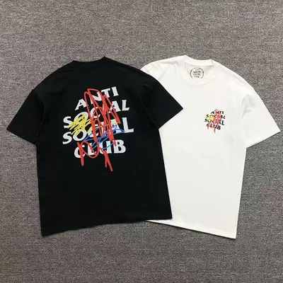 ¥85 ANTI SOCIAL SOCIAL CLUB T-SHIRT 215122302(im 170cm 60kg i wear size L in the phot)