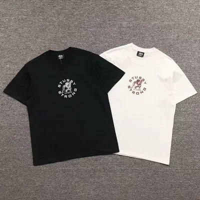 ¥79 STUSSY T-SHIRT 215122202(im 170cm 60kg i wear size M in the phot)