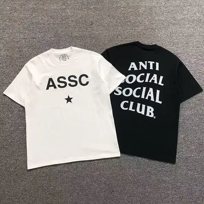 ¥85 ANTI SOCIAL SOCIAL CLUB T-SHIRT 4050131902(im 170cm 60kg i wear size L in the phot)