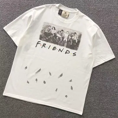 ¥115 VINTAGE T-SHIRT 4050133417(im 170cm 60kg i wear size L in the phot)