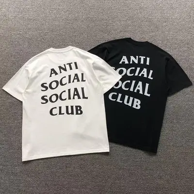 ¥85 ANTI SOCIAL SOCIAL CLUB T-SHIRT 4050130702(im 170cm 60kg i wear size L in the phot)
