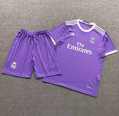 ￥98 FOOTBALL T-SHIRT SHORTS 31051528002（（im 170cm 60kg i wear size L in the phot）