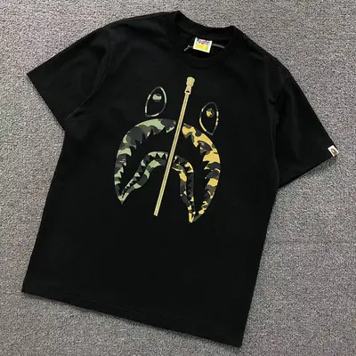 ¥108 BAPE T-SHIRT 215164511(im 170cm 60kg i wear size M in the phot)