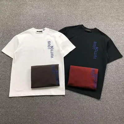 ¥115 L⭐ T-SHIRT 4105172321(im 170cm 60kg i wear size M in the phot)