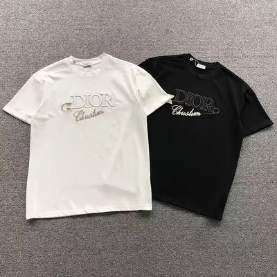 ¥115 D⭐O⭐ T-SHIRTS 215171815(im 170cm 60kg i wear size M in the phot)