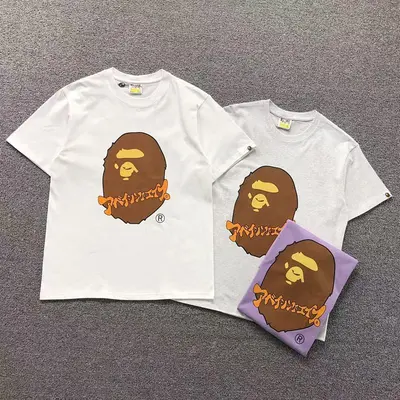 ¥85 BAPE T-SHIRT 4105172017(im 170cm 60kg i wear size S in the phot)