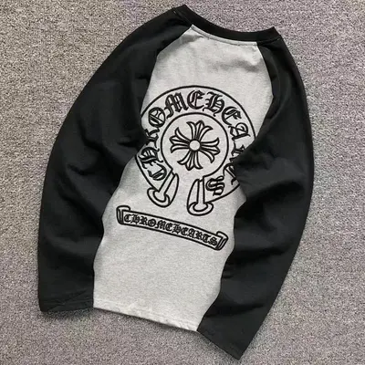 ¥135 C⭐⭐OME HE⭐⭐TS LONG SLEEVED 215172217(im 170cm 60kg i wear size S in the phot)