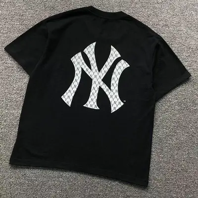 ￥98 MLB T-SHIRT 215224015（im 170cm 60kg i wear size L in the phot）