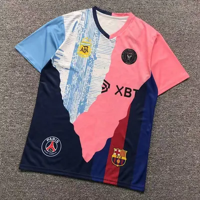 ￥78 FOOTBALL T-SHIRT 31052314002（im 170cm 60kg i wear size L in the phot）