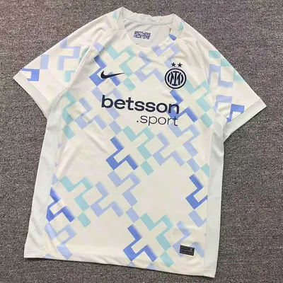 ￥75 FOOTBALL T-SHIRT 31052316002（im 170cm 60kg i wear size L in the phot）