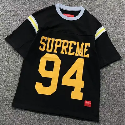 ￥125 S⭐⭐R⭐⭐E T-SHIRT 4105241477（im 170cm 60kg i wear size S in the phot）