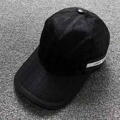 ￥98 L⭐ HAT 560302102
