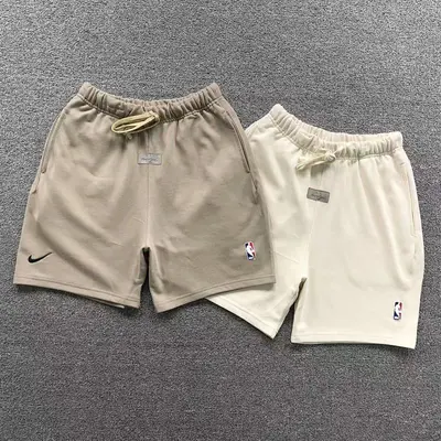￥78 FOG N⭐K⭐ NBA BASKETBALL SHORTS 11061023119（im 170cm 60kg i wear size M in the phot）