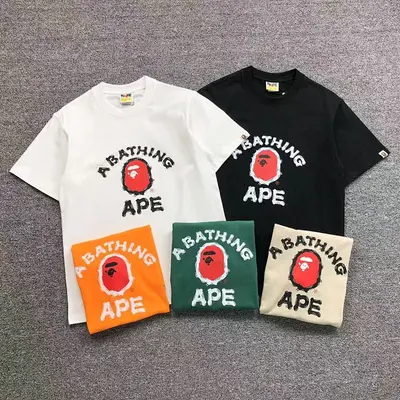 ¥85 BAPE T-SHIRT 41061007298(im 170cm 60kg i wear size S in the phot)