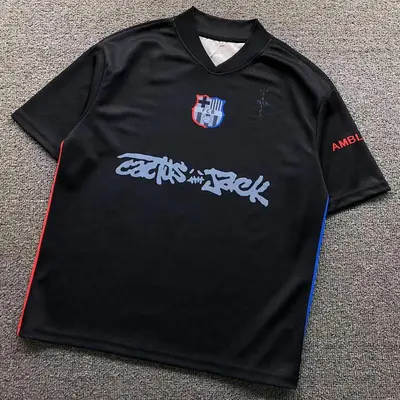 ￥78 FOOTBALL TRAVIS SCOTT T-SHIRT 41061116117（im 170cm 60kg i wear size S in the phot）